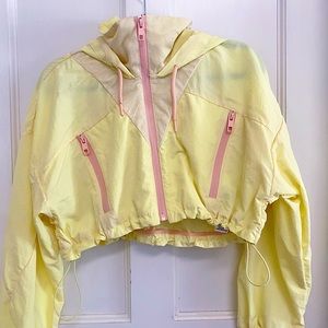 ZARA XS cropped zip up w/ tags